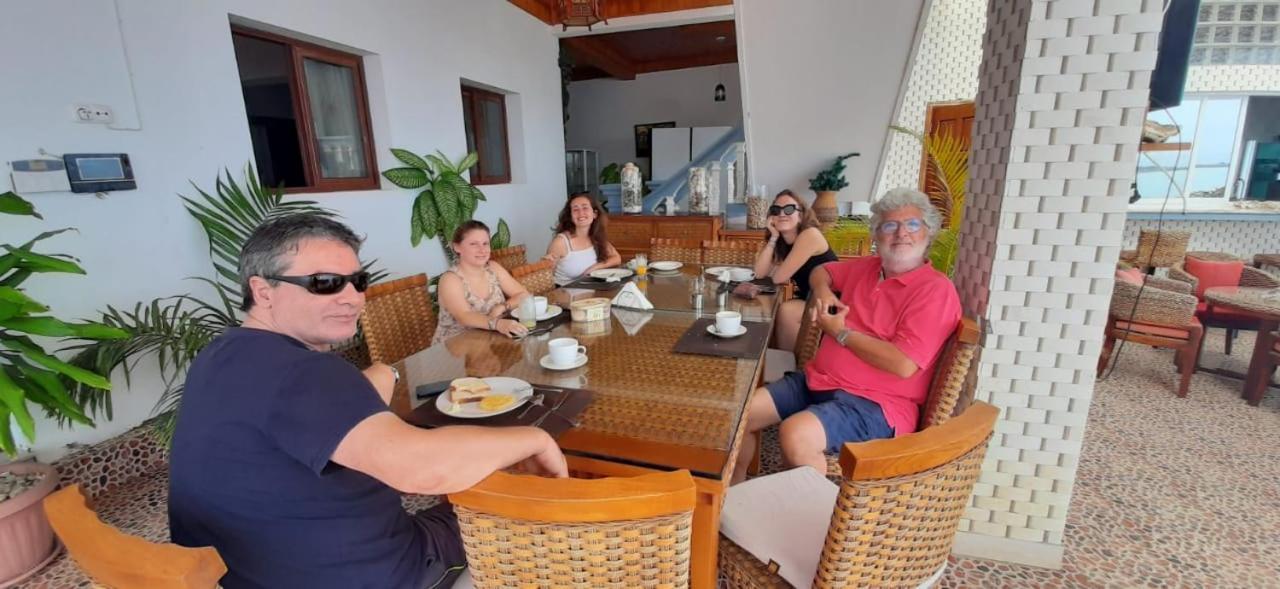 Hotel Residencial Ramire-Tour Benguela Esterno foto