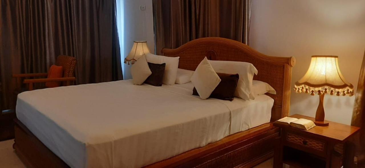 Hotel Residencial Ramire-Tour Benguela Esterno foto